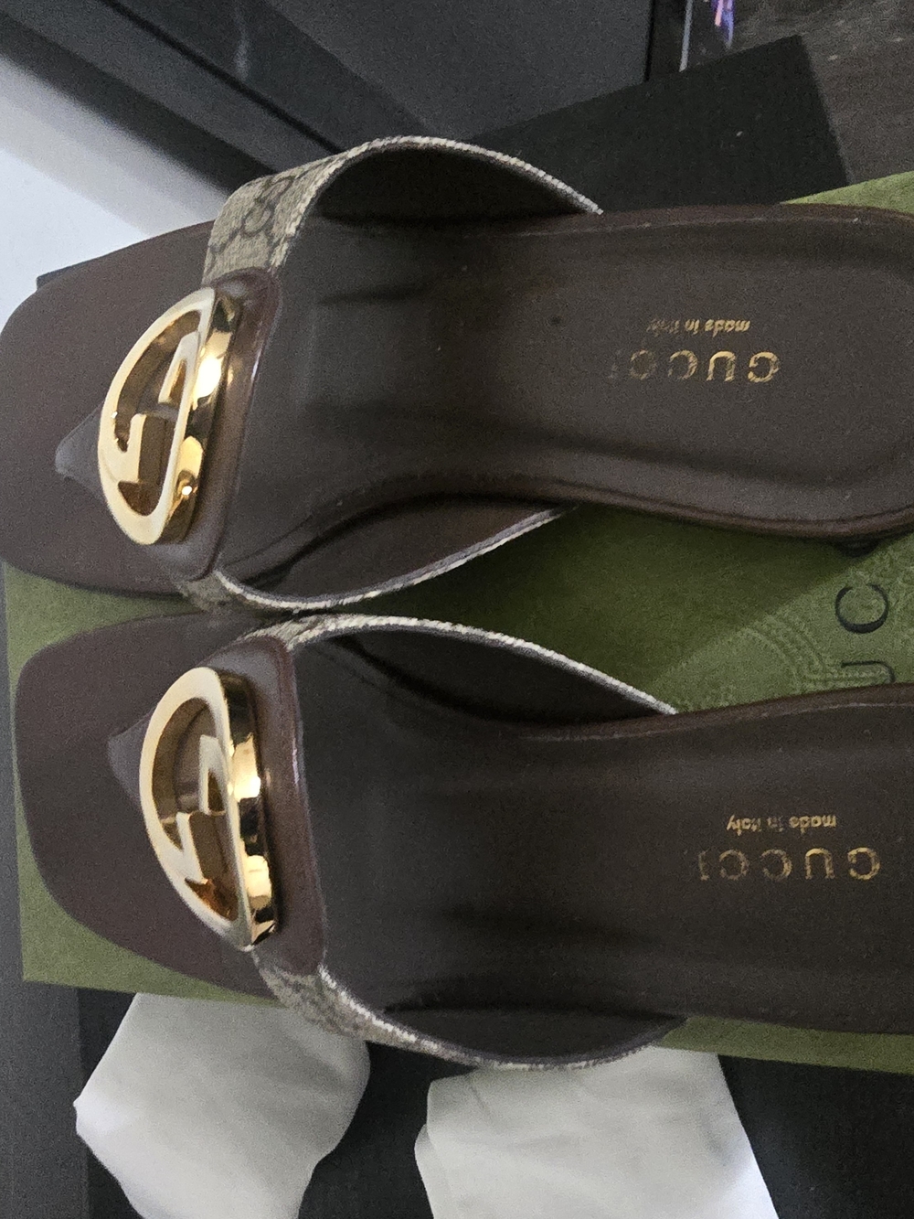 Gucci Blondoe Interlocking Flat Thong Sandal Monogram Supreme - Picture 4 of 7
